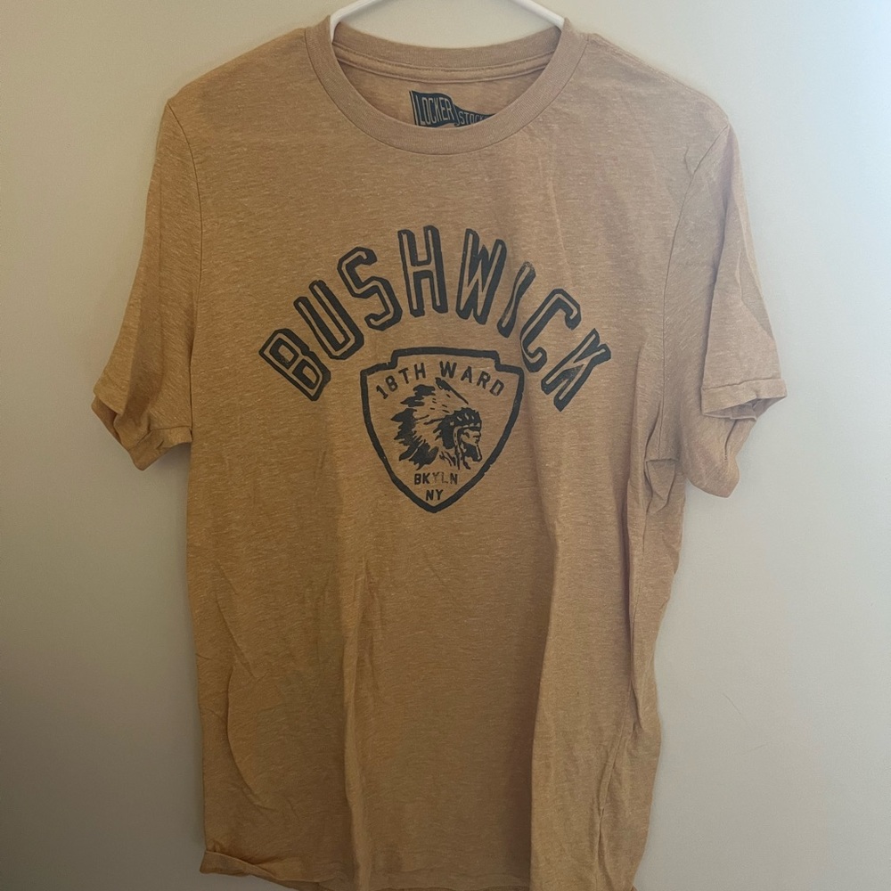 Vintage Style Men’s Graphic Tee, Yellow, Size L